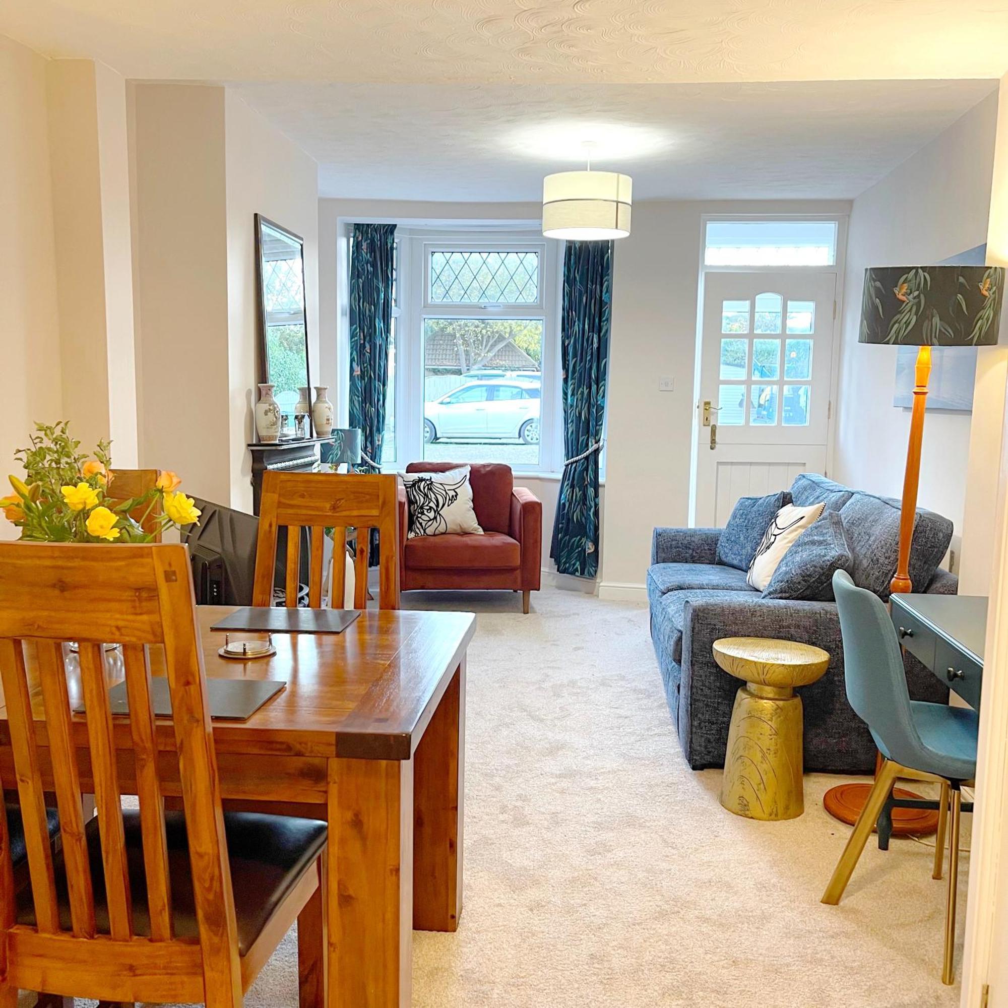 Stylish Cottage In Vibrant Riverside Village North Ferriby Exterior foto